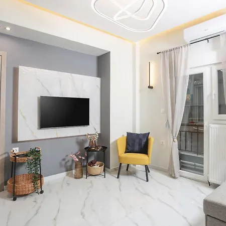 Venia 24 White Tower